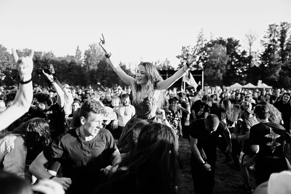 KILKIM ŽAIBU XXII – One More Step Forward