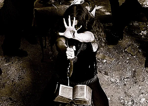 SULPHUR AEON - an ingenious transition of horror literature into most innovative death metal!