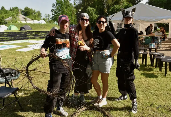 Photo 1: VOLUNTEERS WANTED!